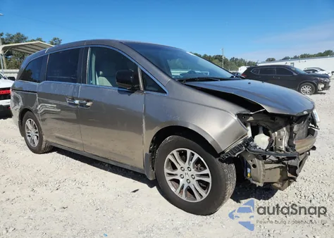 2011 Honda Odyssey Ex z USA, uszkodzony, nr VIN 5FNRL5H4XBB051528